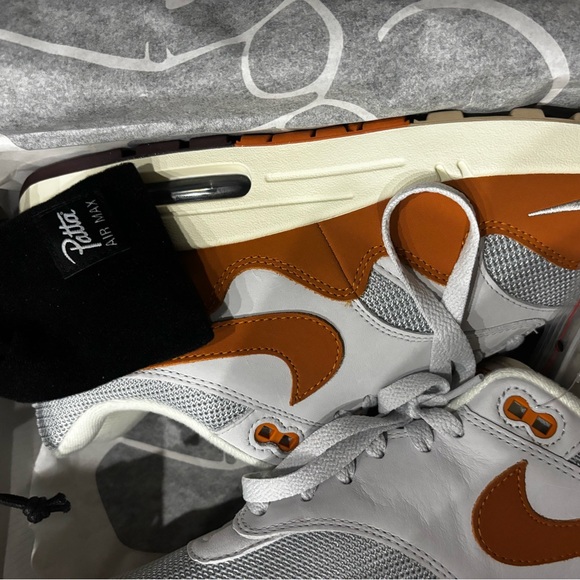 Air Max 1 Patty Collab. Limited Edition Wavy - Picture 3 of 5